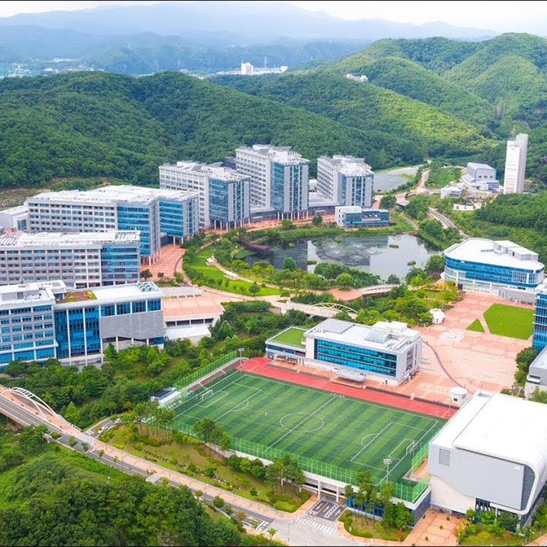 UNIVERSITY OF ULSAN